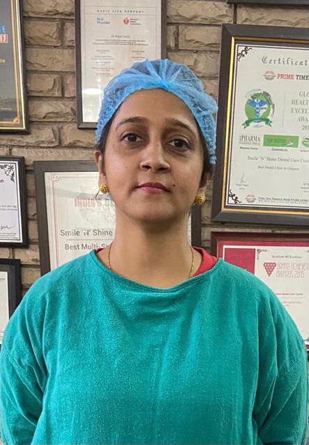 Dr Isha Rastogi - Dental Surgeon